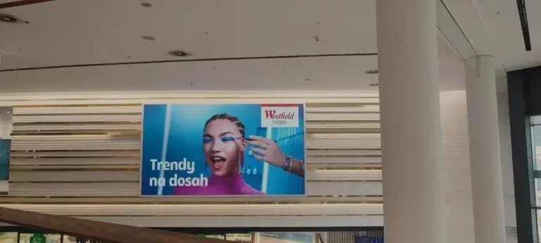 Digital Signage: How to increase a cosmetology clinic’s revenue by 30%