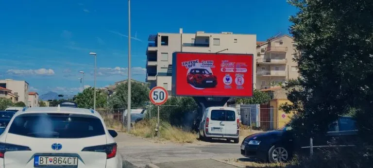 How does Programmatic work in out-of-home advertising in 2025?