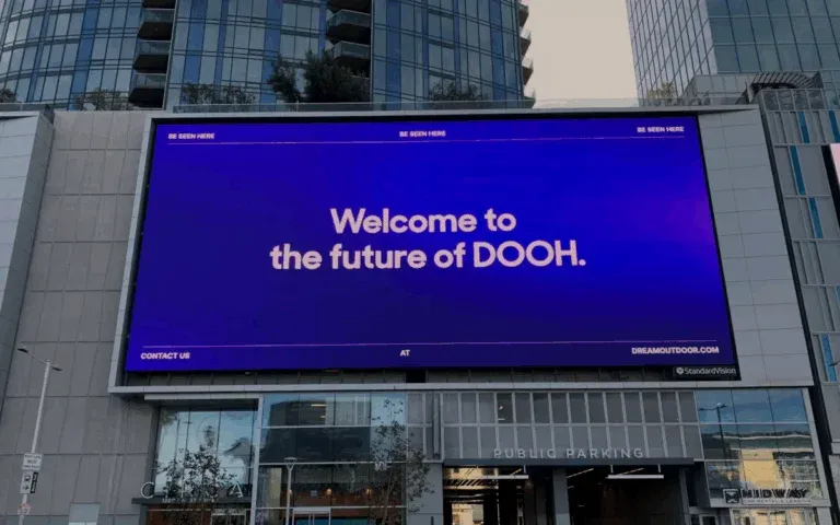 Výhody a omezení DOOH (Digital Out-Of-Home) reklamy v roce 2025